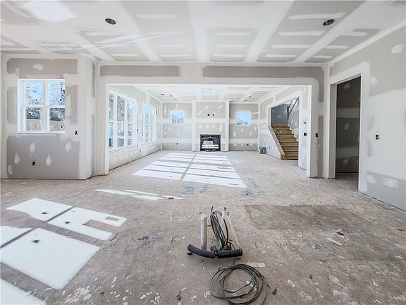 2nd image of 3150 Trickum Rd NE