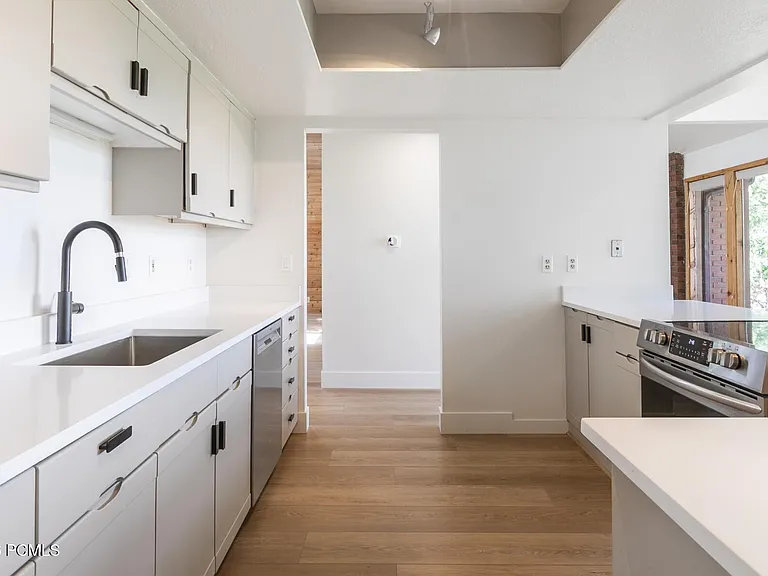 1656 Village Round Dr — Photo 9