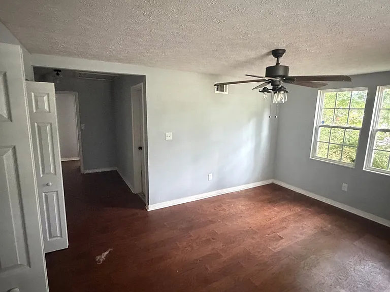 6426 Hickory Fork Rd — Photo 12