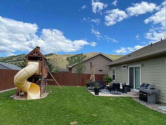 3rd image of 5116 Mallory Ln