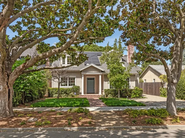 822 College Ave, Menlo Park, CA 94025