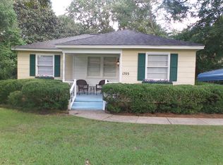 1703 Old Bay Springs Rd, Laurel, MS 39440