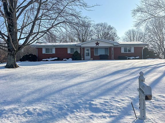 2nd image of 2696 S County Road 180 E