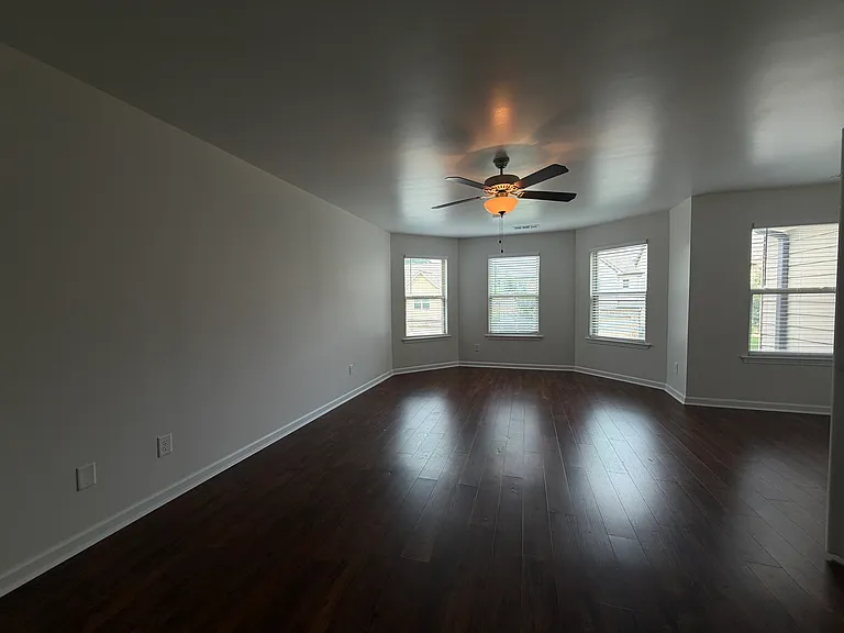 1475 Ox Bridge Way — Photo 9