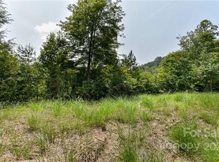 441 The Vines Blvd #15, Marshall, NC 28753