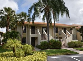 4478 Weybridge St #64, Sarasota, FL 34235