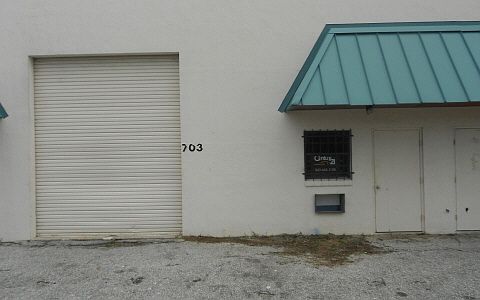 1st image of 703 Spruce Ave