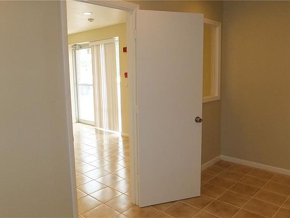 4th image of 168 Sarasota Center Blvd #168