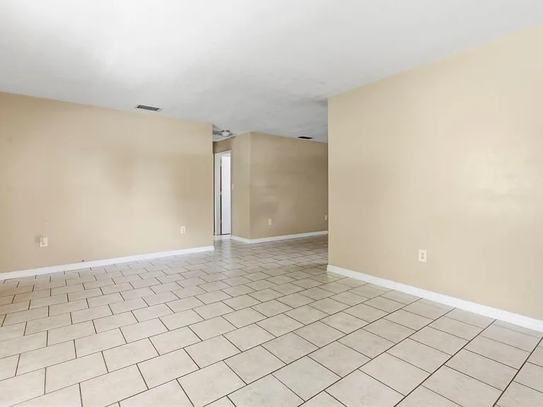 3052 Park Ln #B — Photo 8