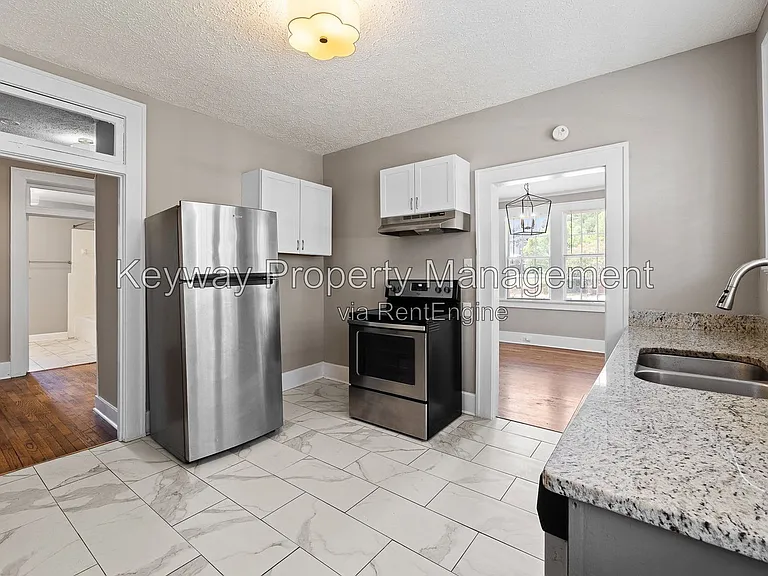 1013 Georgia Ave #A — Photo 8