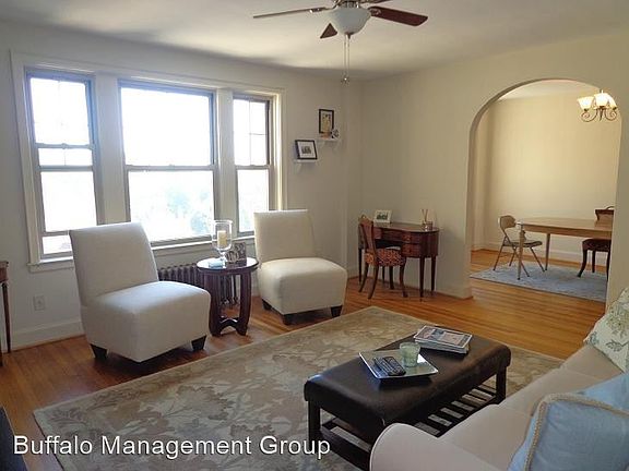 2nd image of 175 Linwood Ave #2E