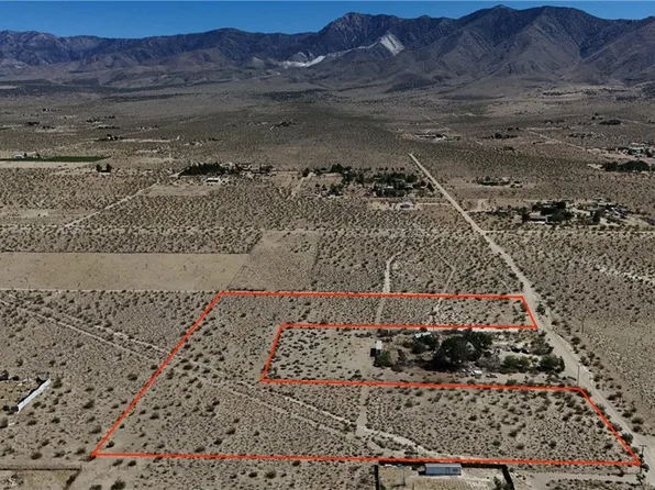 9821 Ivanhoe Rd, Lucerne Valley, CA 92356