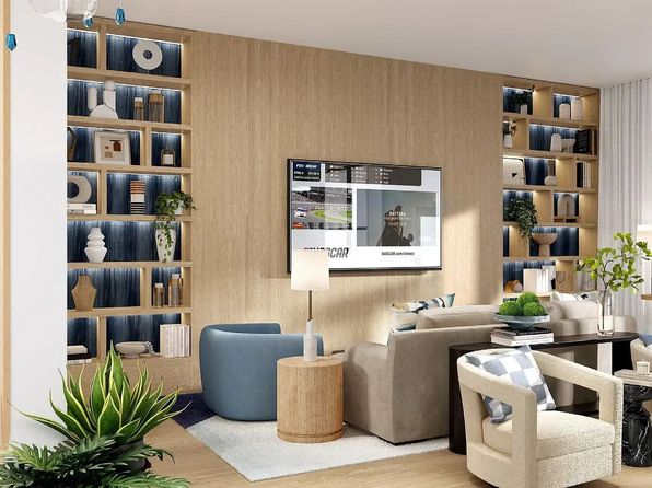 1505 Cornerstone Blvd #208