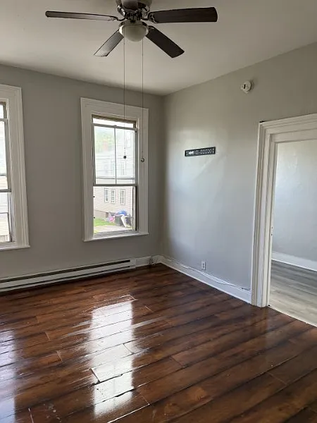 21 Sloan St #2