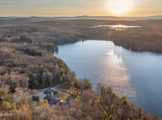 707 Stratford Rd, Southfield, MA 01259