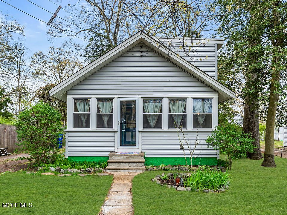 1st image of 109 Martin Road