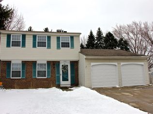 2930 Crocus Ct, Oregon, OH 43616