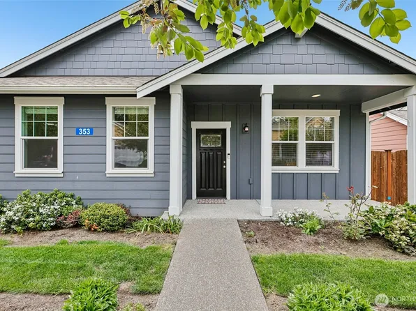 353 S 48th Place, Mount Vernon, WA 98274