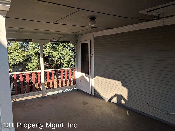 3rd image of 4515 & 4519 Hollister Ave #A