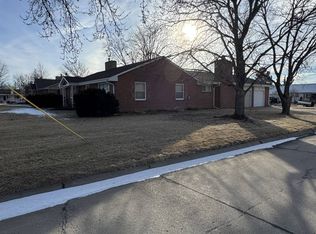 105 W Burt St, Oneill, NE 68763