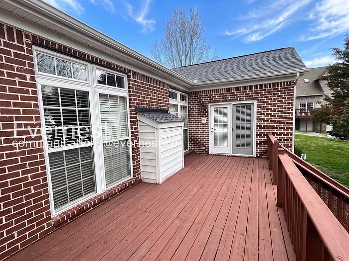 743 Rolling Fork Dr — Photo 29