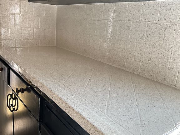 3rd image of 645 N Airport Way #645