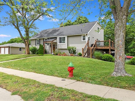 2nd image of 530 Nipper Ln