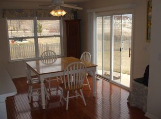 531 Lake Plumleigh Way, Algonquin, IL 60102