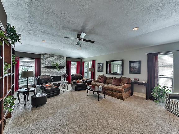 5th image of 14710 Cedar Isle Dr