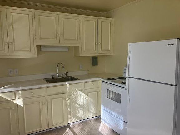 2nd image of 1508 Lafayette St