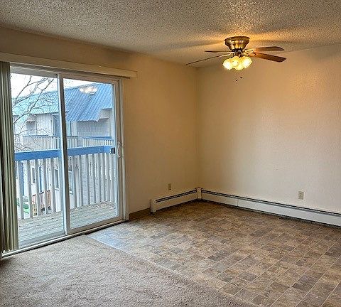3rd image of 4511 Laurel St #34