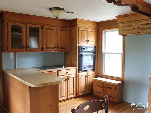5th image of 622 Hawk Ln