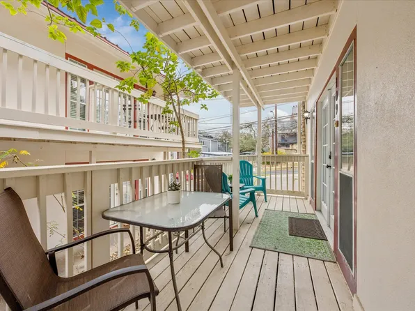 1510 W 6th St APT 109, Austin, TX 78703