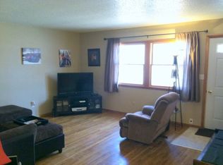 532 W Clark St, Vermillion, SD 57069