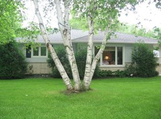 6971 W 192nd Ave, Eden Prairie, MN 55346