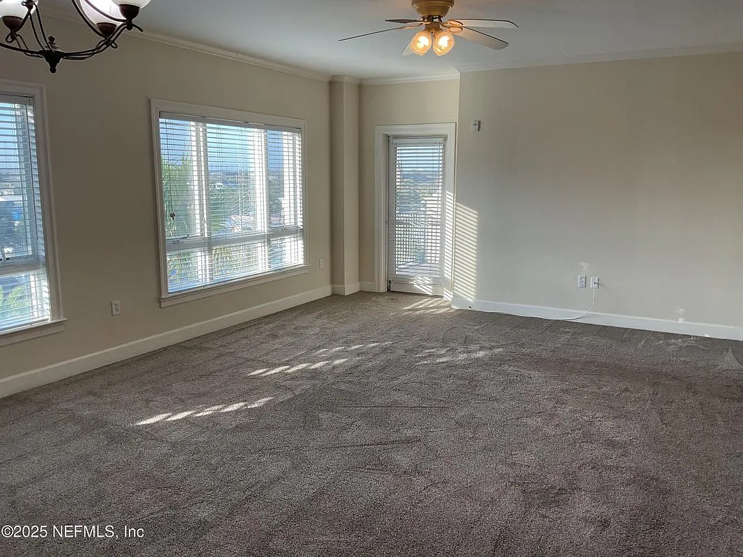 3 bed, 2.0 bath, 1647 sqft, $3,500 — Photo 3
