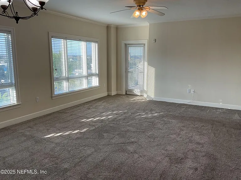 525 3rd St #503 — Photo 3