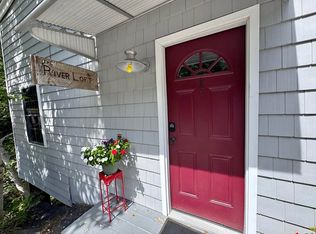 21 Mill Rd #2, Falmouth, ME 04105
