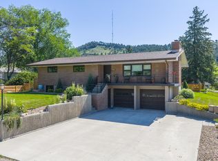 450 Krebs Dr, Rapid City, SD 57702