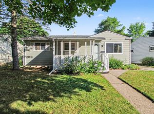 1307 Fall River Rd, Ypsilanti, MI 48198