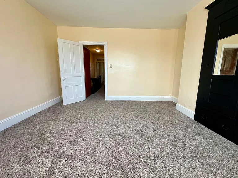 4728 Edmund St — Photo 17