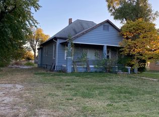 518 W 4th Ave, Saint John, KS 67576