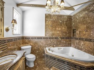 1525 Whiting Woods Dr #1, Escondido, CA 92026