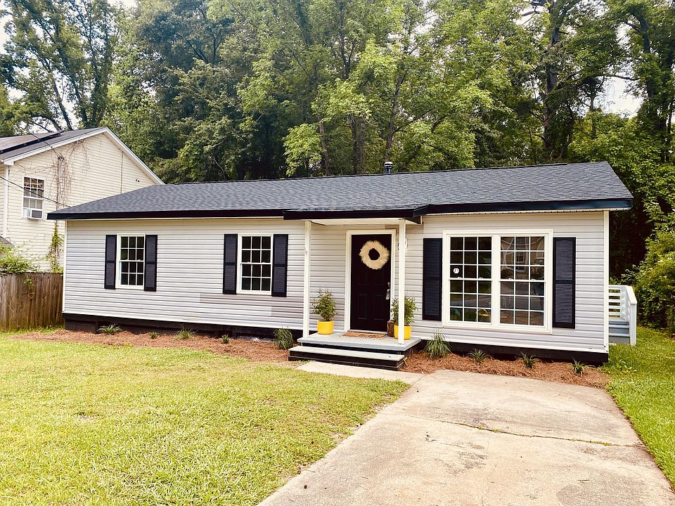 1st image of 213 Challedon Dr