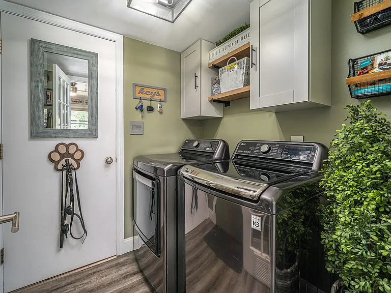 4122 Bloomingdale Dr — Photo 20