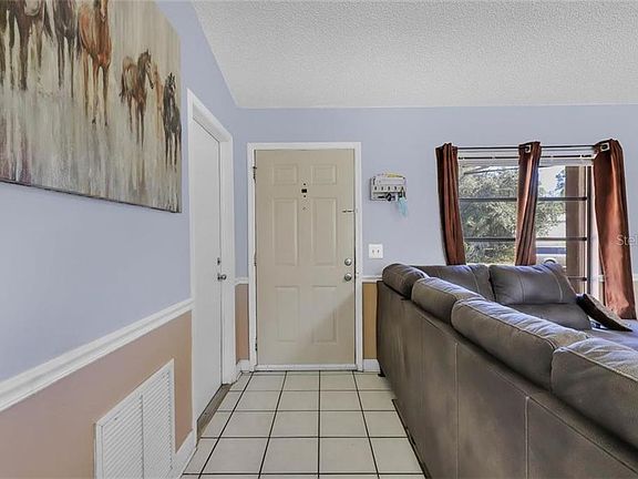 3rd image of 2317 Granadeer St