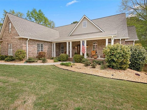 4th image of 134 Watson Dr