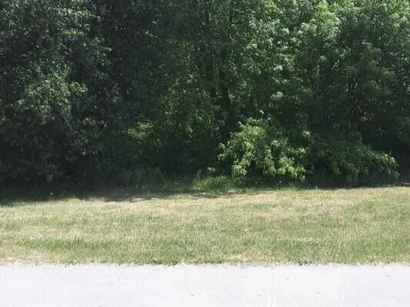 531 Century Ln, Holland, MI 49423