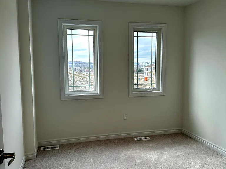 13 Milady Cres — Photo 30