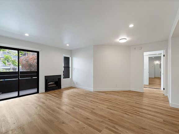 3rd image of 2433 Barry Ave APT 106